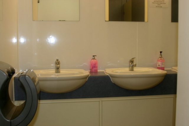 Blackwater Hall - accommodation in the Glenshee, Perthshire Glens